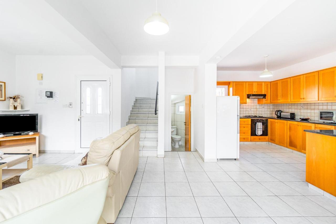 Villa Sunnyside Mandali By Ezoria Villas Protaras Eksteriør billede