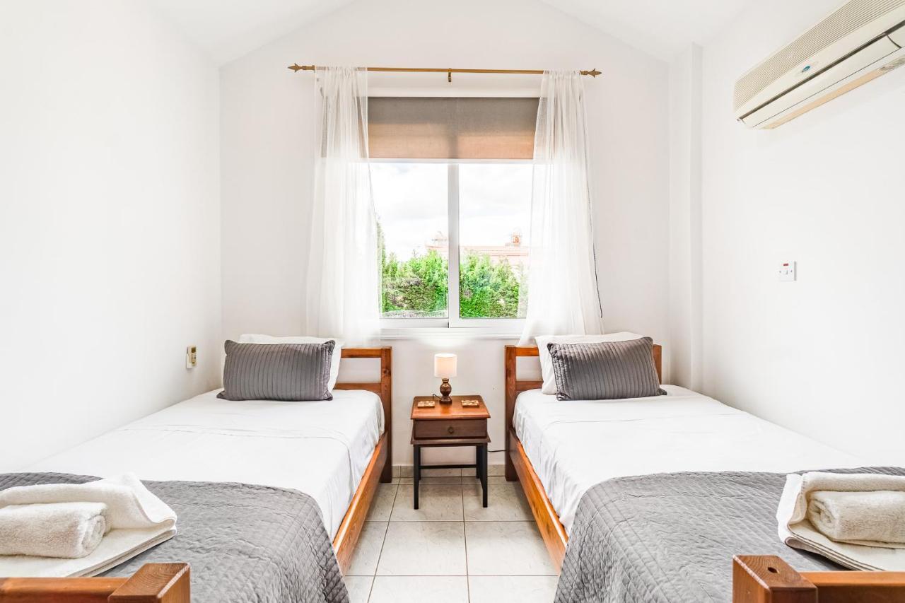 Villa Sunnyside Mandali By Ezoria Villas Protaras Eksteriør billede